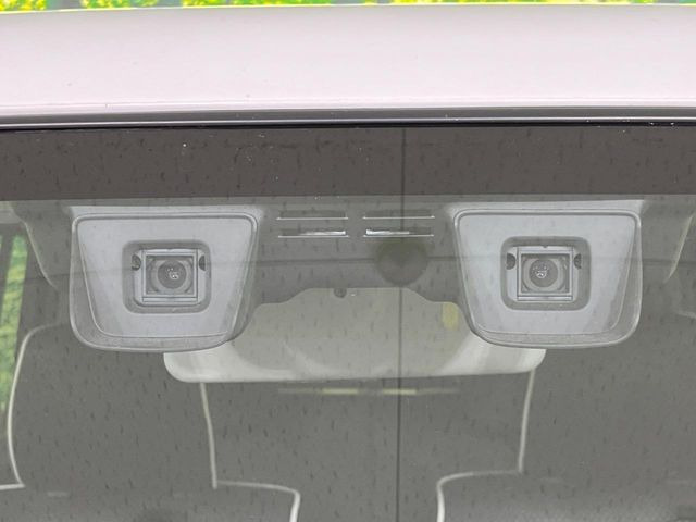 �y�X�Y�L �Z�[�t�e�B�T�|�[�g�z���s���ɑO���̎ԗ�����F�����A�Փ˂������Ȏ��͌x��ƃu���[�L�ŏՓˉ���Ɣ�Q�y�����A�V�X�g�B�����S�Ƀh���C�u�����y���݂��������܂��B