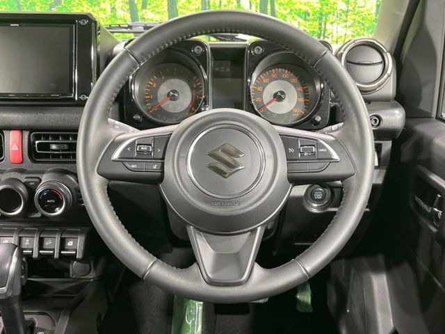 �y�����v�����X�e�A�����O�z�㎿�Ȋv���g�p���邱�ƂŁA��ɂ����������݂ƂĂ��^�]���₷���n���h���ł���