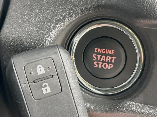 �y�L�[���X�X�^�[�g�V�X�e���z�J�o����|�P�b�g�ɓ��ꂽ�܂܂ł��h�A�̎{���E�������\�ȃX�}�[�g�L�[�𑕔��B�G���W���̃I���E�I�t�����J�M�����o���K�v����������Ƃ��Ă��֗��ł���