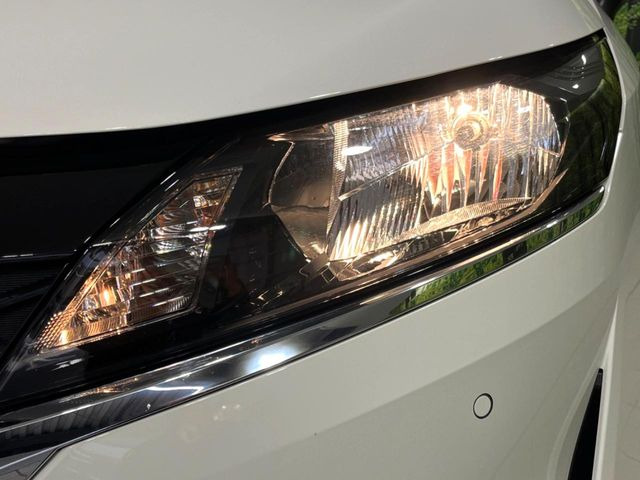 �w�b�h���C�g��e�[�������v&�A���~�z�C�[�����̊e��R�[�e�B���O���I�X�X�����Ă���܂��B�����Y�����̉��΂݂≘���}���A���ꂢ�ȏ�Ԃ������e�i���X���X�ŕۂĂ܂���