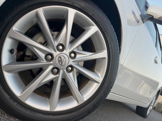 �y����17�C���`�A���~�z�C�[���z�O�ςɃ}�b�`���������A���~�z�C�[���𑕒����Ă���܂��B�e��ЊO�A���~�z�C�[����A�X�^�b�h���X�^�C�����戵�����Ă���܂��B���񂲑��k����������