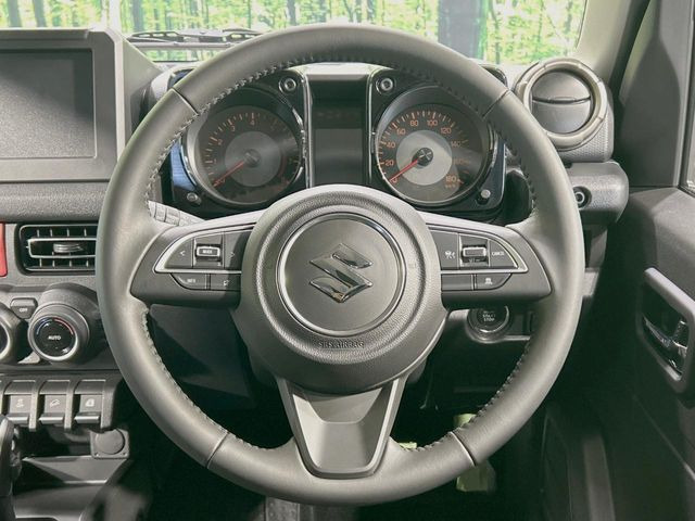 �y�����v�����X�e�A�����O�z�㎿�Ȋv���g�p���邱�ƂŁA��ɂ����������݂ƂĂ��^�]���₷���n���h���ł���