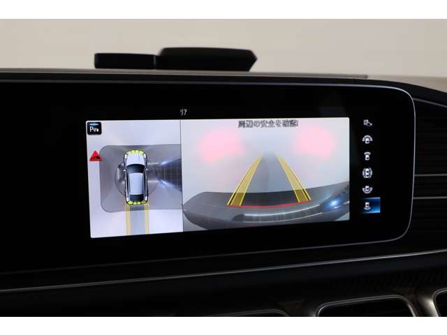 AMG�p�t�H�[�}���X�X�e�A�����O�͎�ɋz���t���悤�ȑ��슴�ŁA�������q�ł��R�[�i�����O�ł������ȃR���g���[�����\�ł������܂��B