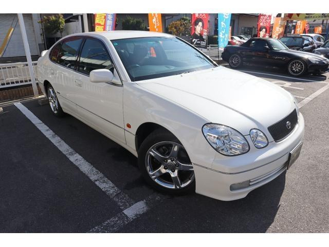 �w�b�h���C�g���������ƂȂ����x���̊�킳�ł�!�{�f�B���h���قƂ�ǂȂ��V�Ԏ��̔�������ۂ��Ă��܂�!���ᑖ�s!65000km!�c�C���^�[�{��3000cc!�p���[�̑���ł�!�Ԍ������Ղ�!�ߘa9�E4��!