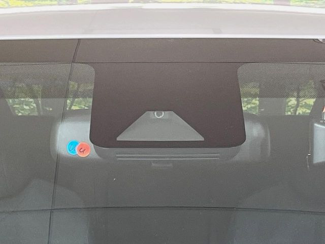 �y�v���N���b�V���Z�[�t�e�B�z�O���̎ԗ��������m���A�Փ˂������Ȏ��͌x��Œ��ӂ𑣂��A�u���[�L�𓥂ޗ͂��T�|�[�g�B�u���[�L�𓥂߂Ȃ������ꍇ�͏Փ˔�Q�y���u���[�L���쓮�A�Փˉ�����T�|�[�g���܂��B