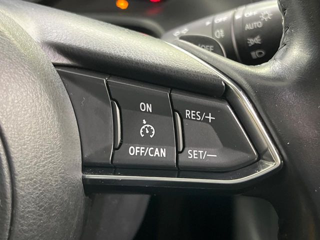 �y�N���[�Y�R���g���[���z�������H�����N���N���s�B�A�N�Z���𗣂��Ă���葬�x�ő��s���ł��A�������^�]���̕��S���y��!�����E�������ȒP�ȃX�C�b�`����Œ����ł��܂��B