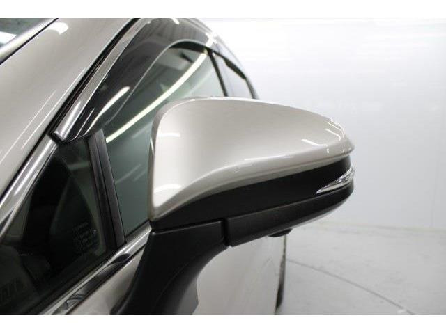 ���Ǝҗl�ւ̔̔��͂��f�肳���Ă��������܂��B �Ԍ������ԗ��̏ꍇ�́A�Ԍ����擾�������x�������z�ŕ\�����Ă���܂��B