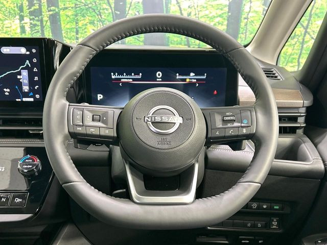 �y�����v�����X�e�A�����O�z�㎿�Ȋv���g�p���邱�ƂŁA��ɂ����������݂ƂĂ��^�]���₷���n���h���ł���