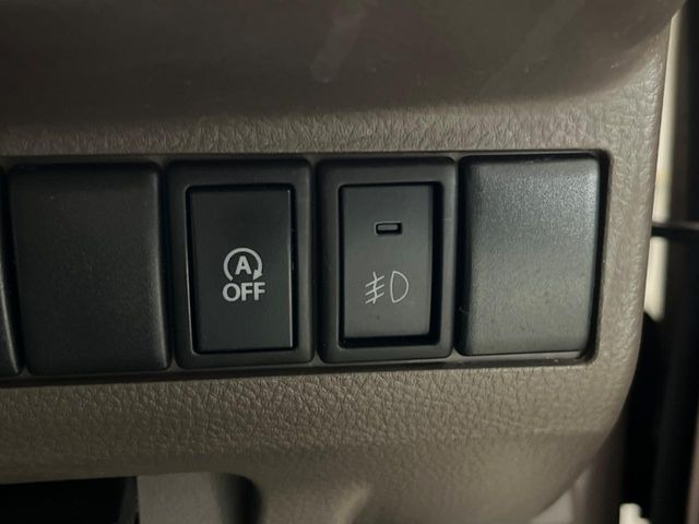 �y�A�C�h�����O�X�g�b�v�z�ԐM����a�؂Œ�Ԃ����ۂɃG���W�����~���A���ʂȔR���̏����}���܂��B�R��������ی�ɂȂ���@�\��G���W���̓u���[�L�𗣂��΍Ďn�����܂��B