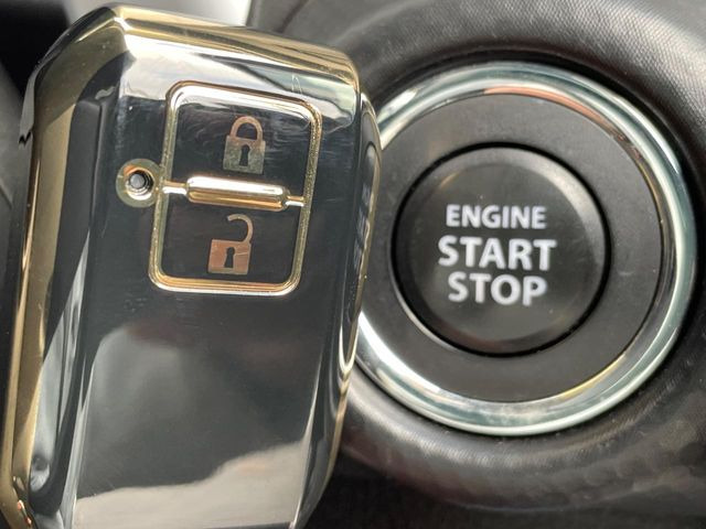 �y�A�h�o���X�g�L�[�z�J�o����|�P�b�g�ɓ��ꂽ�܂܂ł��h�A�̎{���E�������\�ȃX�}�[�g�L�[�𑕔��B�G���W���̃I���E�I�t�����J�M�����o���K�v����������Ƃ��Ă��֗��ł���