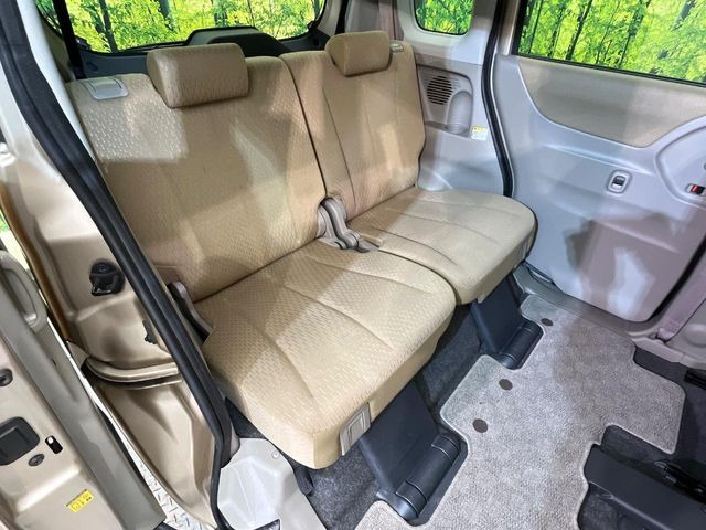 �L�X�Ƃ���2��ڃV�[�g�͋��Z���������A���S�n�����K!�F�B��Ƒ��Ƃ̂��o�����ɂ҂�����ł��B�x�r�[�V�[�g��`���C���h�V�[�g�g�p�������K�ɂ��߂�������������\���ȋ�Ԃ��m�ۂ��Ă��܂��B