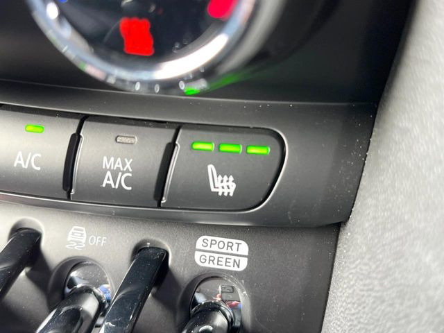 �y�V�[�g�q�[�^�[�z�������ɏd�󂷂�V�[�g�q�[�^�[!�G�A�R����葁�����܂��Ă����̂Ŋ�����̐l�����S�ł��ˁ�G�A�R���̉����͊������邩����A�Ƃ������ɂ����������߂ł��B