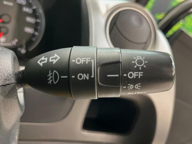 �y�I�[�g���C�g�z����̖��邳�ɉ����Ď����Ńw�b�h���C�g�̓_���E�������ł���@�\�ł�!���C�g�̕t���Y��E�����Y��Ȃǂ������Ȃ�A�J�̓���[���̑��s�����S!�g���l���ʉߎ����֗��ł���