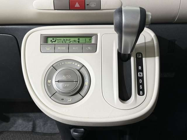 �[�ԑO�ɂ͑S�Ԑ�p�@�B�ŃN���[�j���O�����Ȃ��Ă��܂�!���X�܂ŃL���C�Ɏd�グ�Ă��炨�n�����܂�!