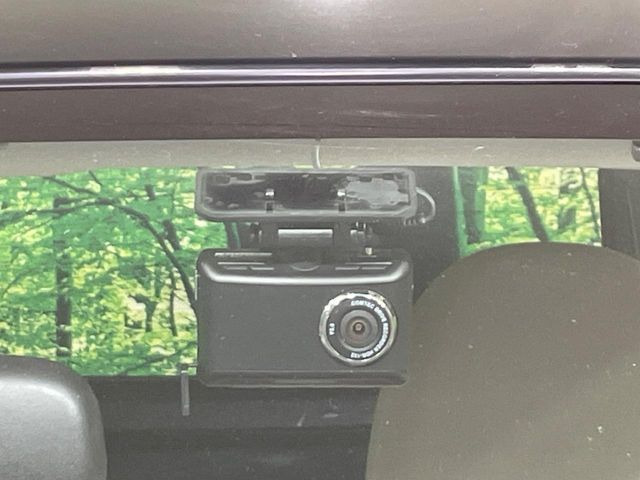 �y�h���C�u���R�[�_�[�z���S�E���S�ȃJ�[���C�t�ɕK�{�̃h���C�u���R�[�_�[�𑕔�!���s���͂������A������^�]�⎖�̂ɑ��������ۂ̏󋵂��f���ŋL�^���A����̃��X�N�ɔ����܂��B