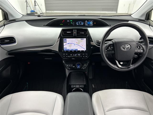 プリウス1.8 A ツーリングセレクション