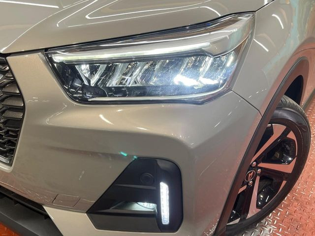 �y�V�[�P���V�����^�[�������v�t��LED�w�b�h���C�g�z�l�C�́w�����E�B���J�[�x�t����LED�w�b�h���C�g�𑕔��􍂋����͂������A�_�����͑��݊������Ղ�ő��Ԃ�����F������₷�����S�ł��B