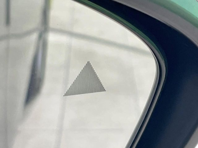 �y������p���m�z���s���A�h�A�~���[�̎��p�ɂȂ�₷���ӏ��Ɍ㑱�Ԃ��ڋ߂���ƃT�C�h�~���[�t�߂Ɍx����\���A�h���C�o�[�ɒ��ӊ��N�����Ă���܂��B