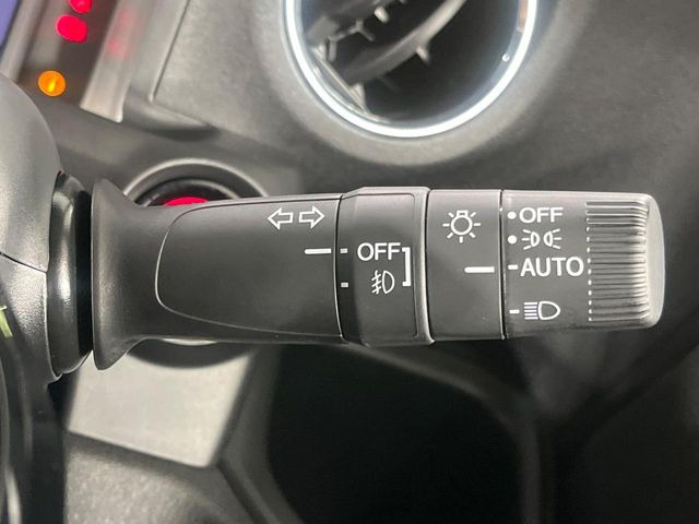 �y�I�[�g���C�g�z����̖��邳�ɉ����Ď����Ńw�b�h���C�g�̓_���E�������ł���@�\�ł�!���C�g�̕t���Y��E�����Y��Ȃǂ������Ȃ�A�J�̓���[���̑��s�����S!�g���l���ʉߎ����֗��ł��ˁ�