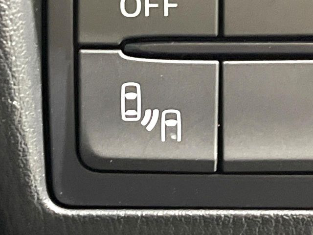 �y�u���C���h�X�|�b�g���j�^�����O�z���s���A�h�A�~���[�̎��p�ɂȂ�₷���ӏ��Ɍ㑱�Ԃ��ڋ߂���ƃT�C�h�~���[�t�߂Ɍx����\���A�h���C�o�[�ɒ��ӊ��N�����Ă���܂��B