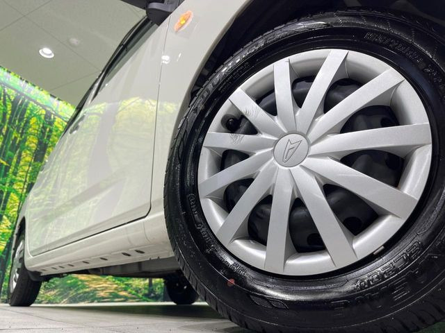 �y����13�C���`�A���~�z�C�[���z�O�ςɃ}�b�`���������A���~�z�C�[���𑕒����Ă���܂��B�e��ЊO�A���~�z�C�[����A�X�^�b�h���X�^�C�����戵�����Ă���܂��B���񂲑��k����������