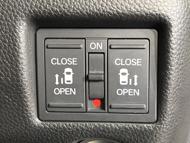 �y�����p���[�X���C�h�h�A�z�X�}�[�g�L�[��^�]�Ȃ̃X�C�b�`�Ō�ȗ����X���C�h�h�A�̊J���\���d��������͂����ăh�A���J����K�v�������A�����Ȃ��q�l�ł��ȒP�ɊJ���߂ł����K�ł���