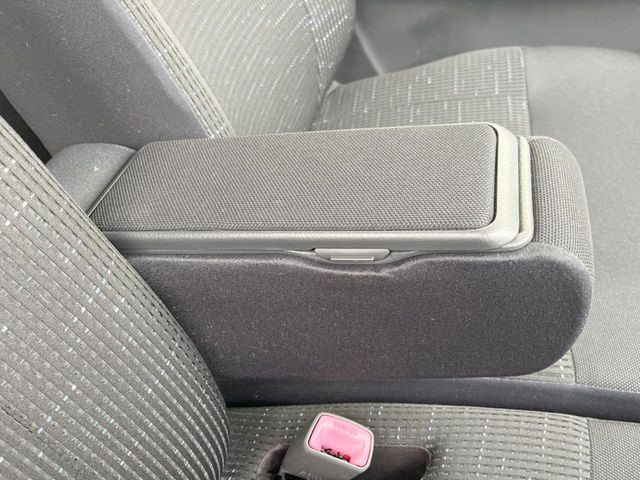 �y�A�[�����X�g�z�^�]���̐g�̂̕��S���y�����Ă����A�[�����X�g�𑕔���