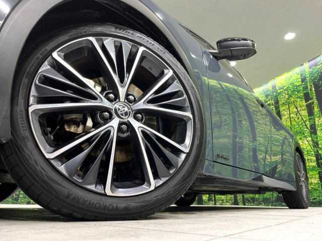 �y����19�C���`�A���~�z�C�[���z�O�ςɃ}�b�`���������A���~�z�C�[���𑕒����Ă���܂��B�e��ЊO�A���~�z�C�[����A�X�^�b�h���X�^�C�����戵�����Ă���܂��B���񂲑��k����������