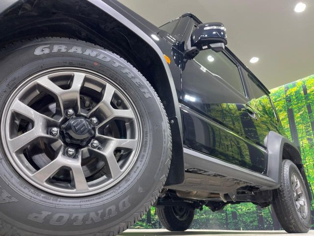 �y����15�C���`�A���~�z�C�[���z�O�ςɃ}�b�`���������A���~�z�C�[���𑕒����Ă���܂��B�e��ЊO�A���~�z�C�[����A�X�^�b�h���X�^�C�����戵�����Ă���܂��B���񂲑��k����������