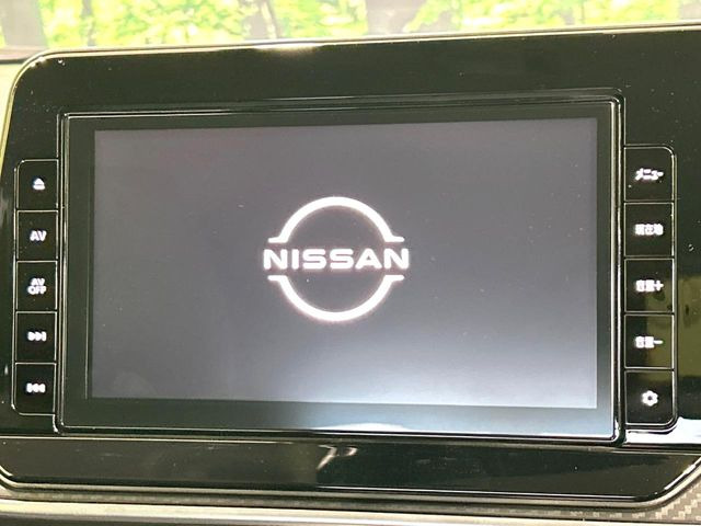 �y����9�^�i�r�z�l�C�̏����i�r�𑕔����Ă���܂��B�i�r�̎g���₷���͂������A�I�[�f�B�I�@�\���[��!�L�����v�◷�s�͂������A�ʋ΂┃�����ȂǕ��i�̃h���C�u���y�����Ȃ�͂���