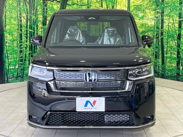 ��D�]�𒸂��Ă���܂��{�f�B�̒e�X�v���b�V���R�[�g���D�]��t���B�ʏ�̃K���X�R�[�g�ƈقȂ�A�ϋv�N��6�N�̖��@���K���X�R�[�e�B���O���A�{�f�B���L���C�ȏ�Ԃɕۂ��Ă���܂��B