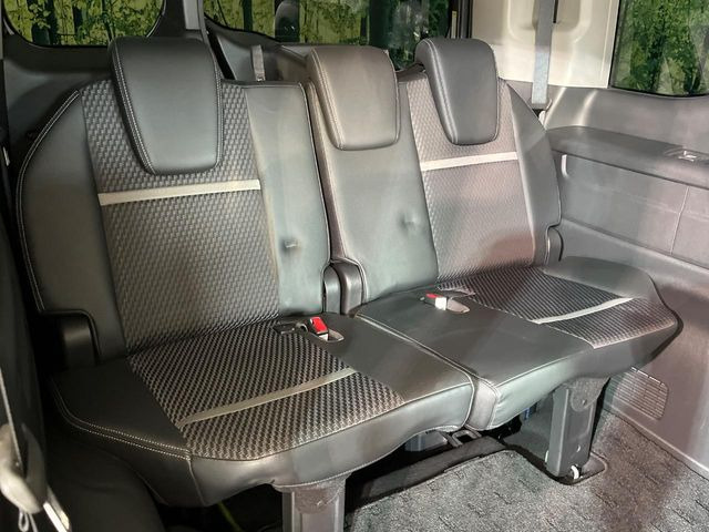 3��ڃV�[�g�͂�������ԗǍD����l�ł��������ƍ����Ē����܂��̂ŁA��l���ł̂��o���������N���N�ł��􂲉Ƒ��ŁA�C�̒m�ꂽ���ԂŁA�h���C�u�ɍs���̂��y���݂ł��ˁ�