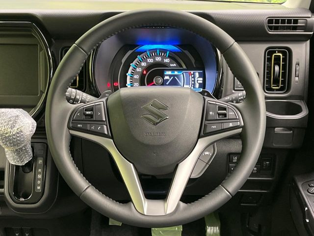 �y�����v�����X�e�A�����O�z�㎿�Ȋv���g�p���邱�ƂŁA��ɂ����������݂ƂĂ��^�]���₷���n���h���ł���