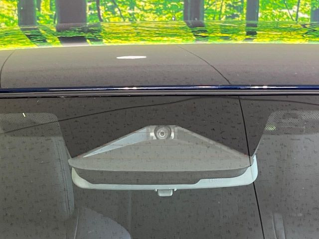 �y�X�Y�L �Z�[�t�e�B�T�|�[�g�z���s���ɑO���̎ԗ�����F�����A�Փ˂������Ȏ��͌x��ƃu���[�L�ŏՓˉ���Ɣ�Q�y�����A�V�X�g�B�����S�Ƀh���C�u�����y���݂��������܂��B