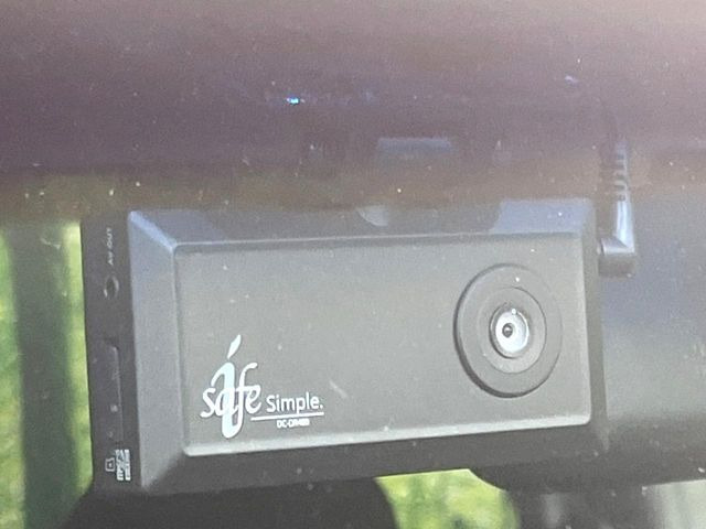 �y�h���C�u���R�[�_�[�z���S�E���S�ȃJ�[���C�t�ɕK�{�̃h���C�u���R�[�_�[�𑕔�!���s���͂������A������^�]�⎖�̂ɑ��������ۂ̏󋵂��f���ŋL�^���A����̃��X�N�ɔ����܂��B