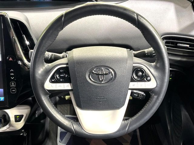 �y�����v�����X�e�A�����O�z�㎿�Ȋv���g�p���邱�ƂŁA��ɂ����������݂ƂĂ��^�]���₷���n���h���ł���