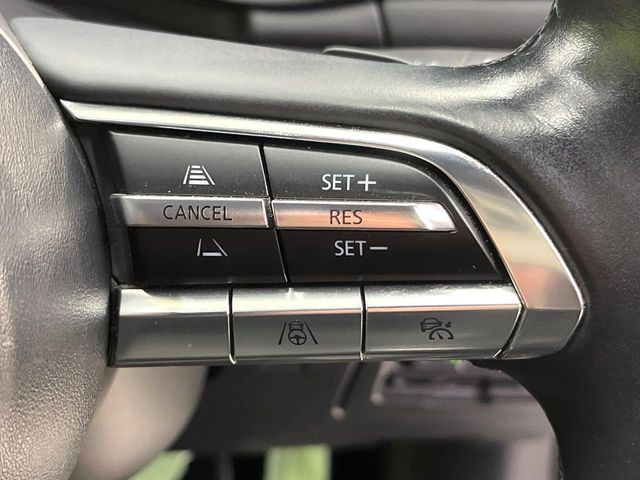 �yi-ACTIVESENSE�z���s���ɑO���̎ԗ�����F�����A�Փ˂������Ȏ��͌x��ƃu���[�L�ŏՓˉ���Ɣ�Q�y�����A�V�X�g�B�����S�Ƀh���C�u�����y���݂��������܂��B