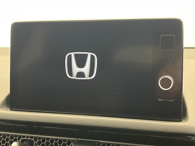 �y���[�J�[�����i�r�z�C���e���A�ɗn�����ރX�^�C���b�V���ȁu��p�݌v�v���[�J�[�i�r�𑕔��􎋔F���⑀�쐫�ȂǊ�{���\�ɂ��D��A���㎿�ȃJ�[���C�t�����y���݂��������܂��B