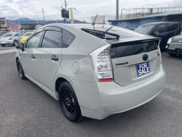 ���e��I�[�g���[�������������܂�