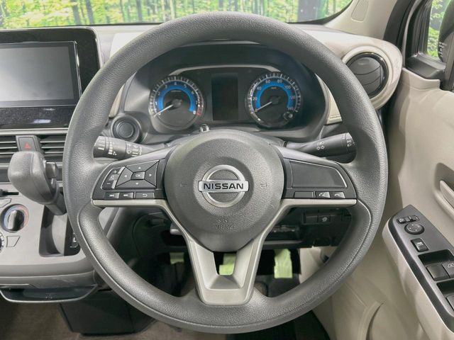 �y�X�e�A�����O�X�C�b�`�z�^�]���A�O������ڐ������炷���ƂȂ��A�I�[�f�B�I���̑��삪�\�ȕ֗��@�\!���S&���K�ȃh���C�u�����o���Ă���܂���