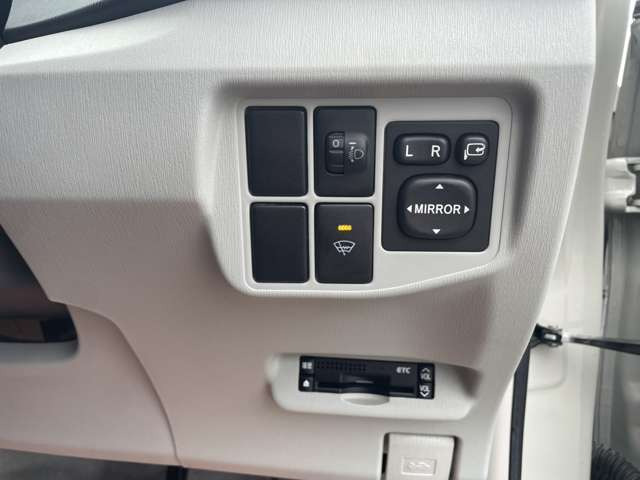 ���e��I�[�g���[�������������܂�