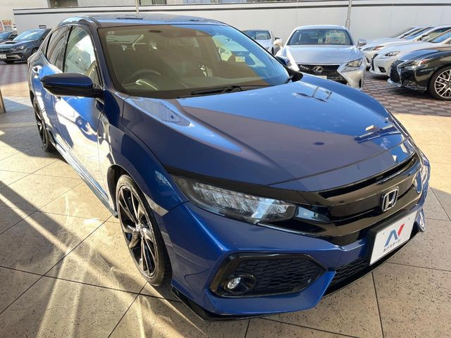 �������x�̃K���X�疌�ŝ����͂������A�㎿�ȃc���E����������B���O����_���J�����؂Ȉ��Ԃ�ی삵�A�F�����E�򉻂�h�~�B�u�e�X�v���b�V���R�[�g�v�A�u�e�v���~�b�T�R�[�g�v���炨�I�т��������܂��B