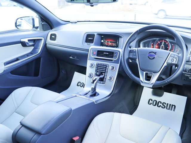 �h�C�c�̃{���{���`���[�j���O���[�J�[HEICO SPORTIV�̐��K�̔��X���t���ƈ��m���ɂ�HEICO SPORTIV�v���~�A���p�[�g�i�[KANTO / TOKAI�Ƃ��ĉ^�c�����Ă��܂��B