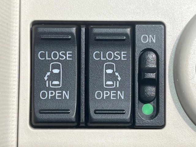 �y�����p���[�X���C�h�h�A�z�X�}�[�g�L�[��^�]�Ȃ̃X�C�b�`�Ō�ȗ����X���C�h�h�A�̊J���\���d��������͂����ăh�A���J����K�v�������A�����Ȃ��q�l�ł��ȒP�ɊJ���߂ł����K�ł���