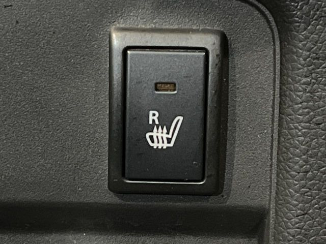 �y�V�[�g�q�[�^�[�z�������ɏd�󂷂�V�[�g�q�[�^�[!�G�A�R����葁�����܂��Ă����̂Ŋ�����̐l�����S�ł��ˁ�G�A�R���̉����͊������邩����A�Ƃ������ɂ����������߂ł��B