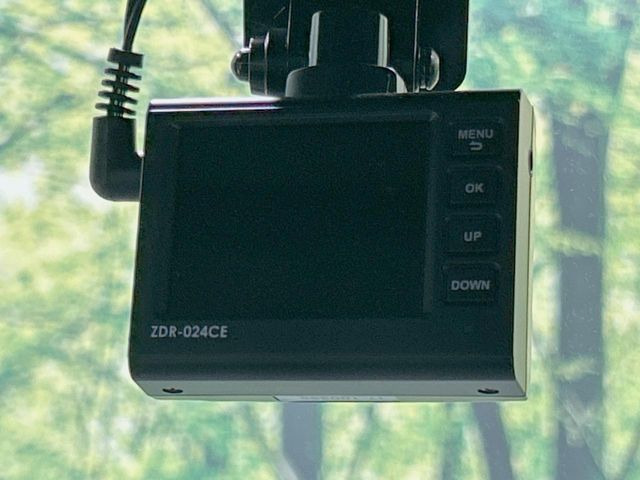 �y�h���C�u���R�[�_�[�z���S�E���S�ȃJ�[���C�t�ɕK�{�̃h���C�u���R�[�_�[�𑕔�!���s���͂������A������^�]�⎖�̂ɑ��������ۂ̏󋵂��f���ŋL�^���A����̃��X�N�ɔ����܂��B