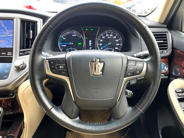 �y�����v�����X�e�A�����O�z�㎿�Ȋv���g�p���邱�ƂŁA��ɂ����������݂ƂĂ��^�]���₷���n���h���ł���