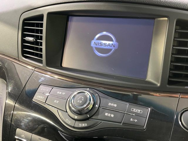 �y���[�J�[�����i�r�z�C���e���A�ɗn�����ރX�^�C���b�V���ȁu��p�݌v�v���[�J�[�i�r�𑕔��􎋔F���⑀�쐫�ȂǊ�{���\�ɂ��D��A���㎿�ȃJ�[���C�t�����y���݂��������܂��B