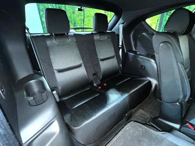 3��ڃV�[�g�͂�������ԗǍD����l�ł��������ƍ����Ē����܂��̂ŁA��l���ł̂��o���������N���N�ł��􂲉Ƒ��ŁA�C�̒m�ꂽ���ԂŁA�h���C�u�ɍs���̂��y���݂ł��ˁ�