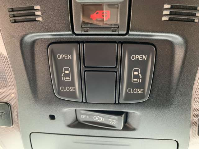 �l�C�̗����d���X���C�h�h�A�t��!�����̕���ו��Ŏ肪�ǂ����Ă����Ԃł������X���C�h�h�A�������J�Ń��N�`���ł�!!